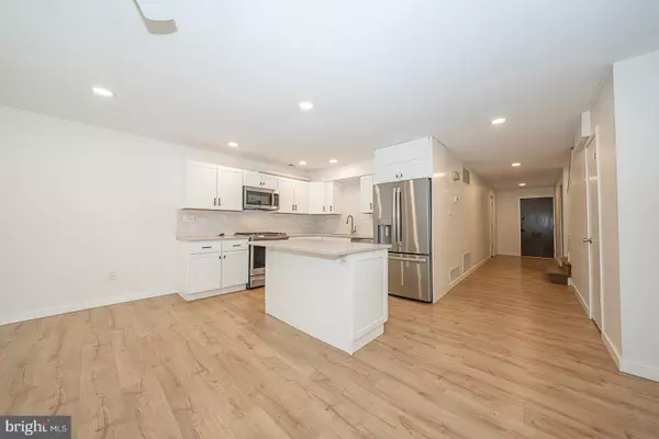 Philadelphia, PA 19130,765 N RINGGOLD ST #A