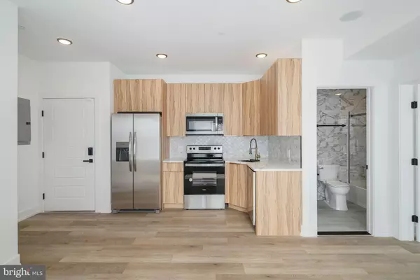 2000 N FRONT ST #9, Philadelphia, PA 19122