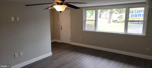 Penndel, PA 19047,562B HULMEVILLE AVE