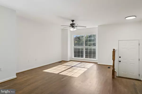 Woodbridge, VA 22193,5154 MEETING PL