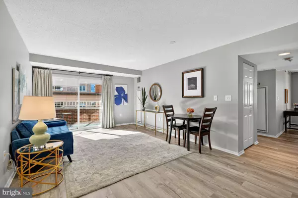 Arlington, VA 22203,900 N TAYLOR ST #1229