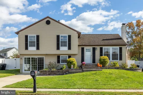 412 ABERDEEN RD, Williamstown, NJ 08094