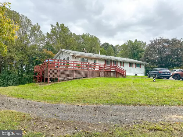 300 ARMIGER RD, Huntingtown, MD 20639