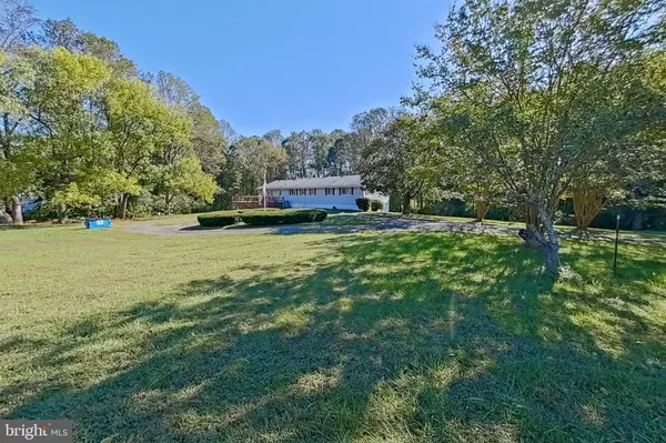 300 ARMIGER RD, Huntingtown, MD 20639