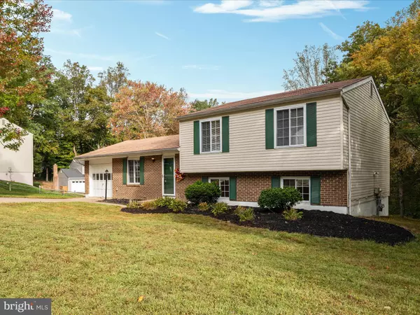 Springfield, VA 22153,7743 MIDDLE VALLEY DR