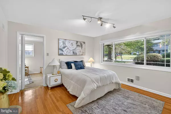 Chevy Chase, MD 20815,3113 BROOKLAWN TER