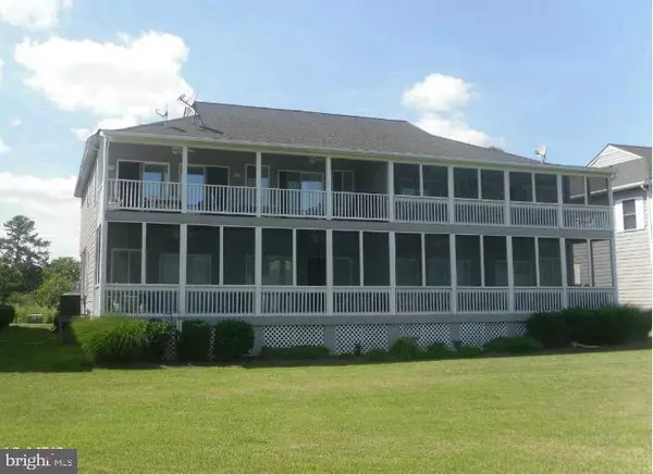 Piney Point, MD 20674,17273 CRAB POT LN