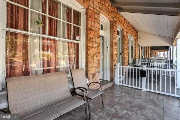 Reading, PA 19602,1364 PERKIOMEN AVE