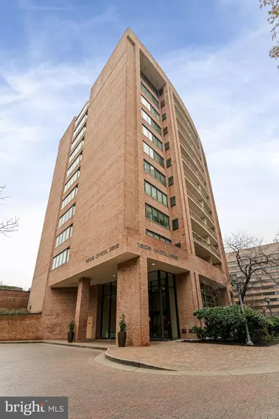 1805 S CRYSTAL DR #1109S, Arlington, VA 22202