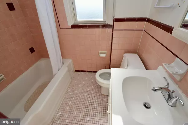 Philadelphia, PA 19135,6601 MONTAGUE ST