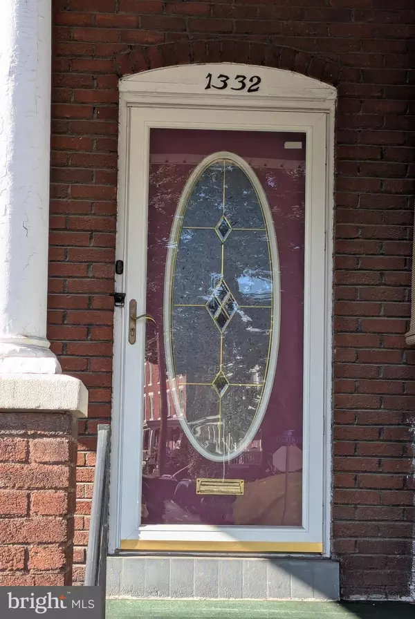 Harrisburg, PA 17103,1332 STATE ST