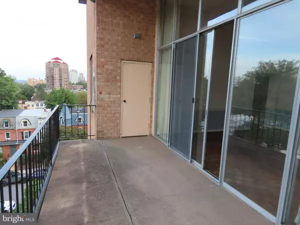 Wilmington, DE 19806,1403 SHALLCROSS AVE #502