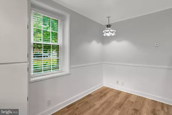 Arlington, VA 22206,3004 S COLUMBUS ST S #A2