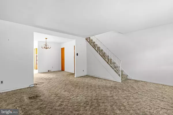 Philadelphia, PA 19136,8605 DITMAN ST