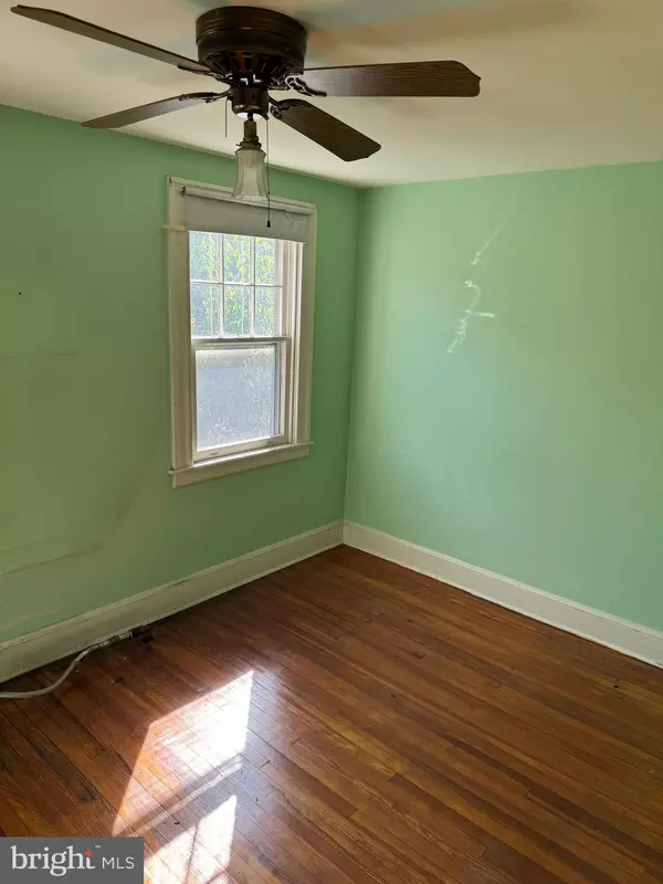 Baltimore, MD 21228,622 INGLESIDE AVE