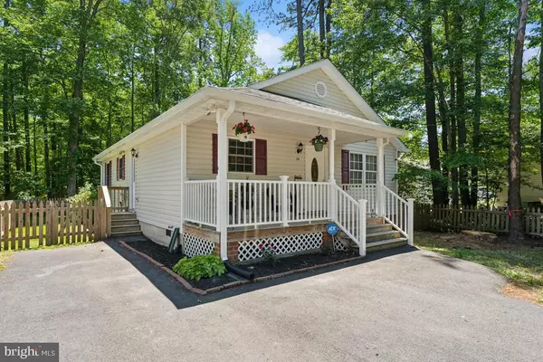 Colonial Beach, VA 22443,340A 12TH ST