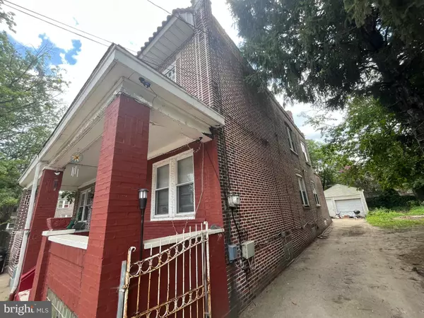 Camden, NJ 08104,1352 CARL MILLER BLVD