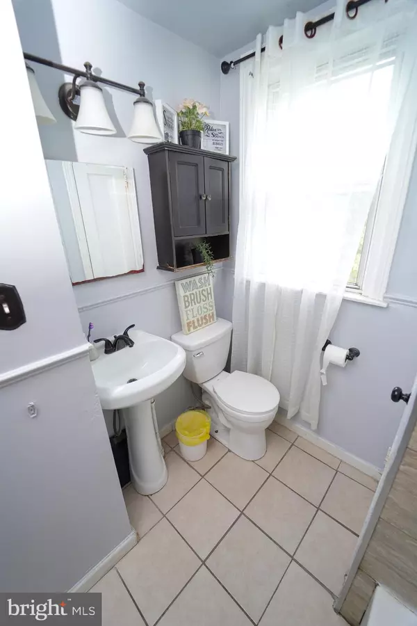 Philadelphia, PA 19120,4624 WEYMOUTH ST