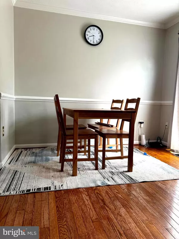 Woodbridge, VA 22191,15219 VALLEY STREAM DR