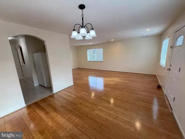 Alexandria, VA 22309,3804 EL CERRITO PL #4E