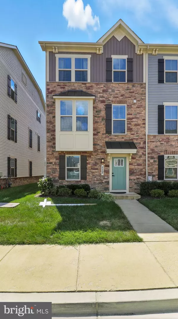 Laurel, MD 20708,117 HAWLINGS RIVER RD