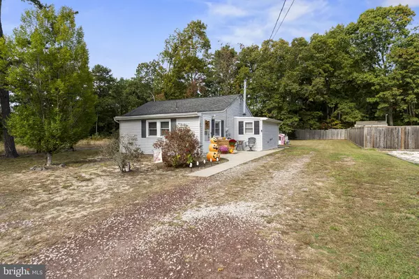 Franklinville, NJ 08322,48 PINE ST