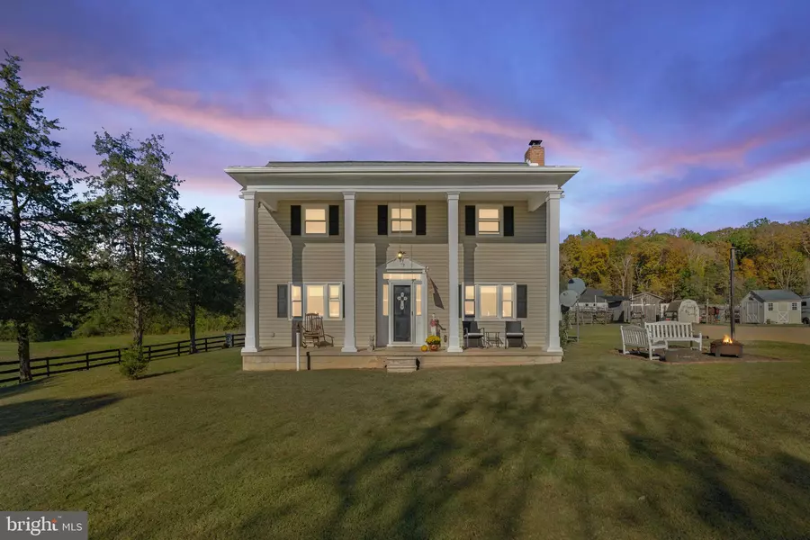 8229 OLD DUMFRIES RD, Catlett, VA 20119