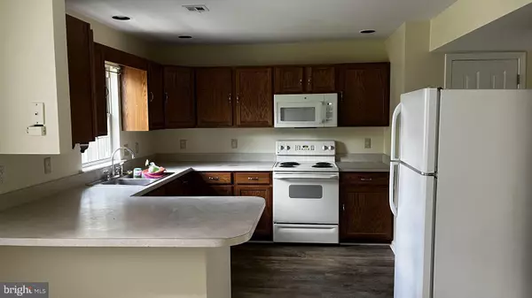 Harrisburg, PA 17110,207 SADDLE RIDGE DR