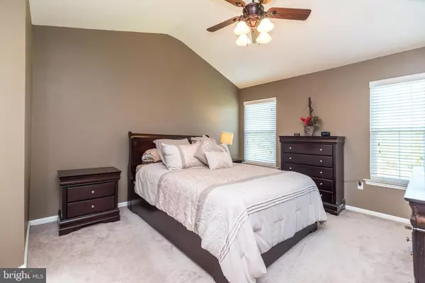 Warwick, PA 18974,1008 JULIAN DR W #W