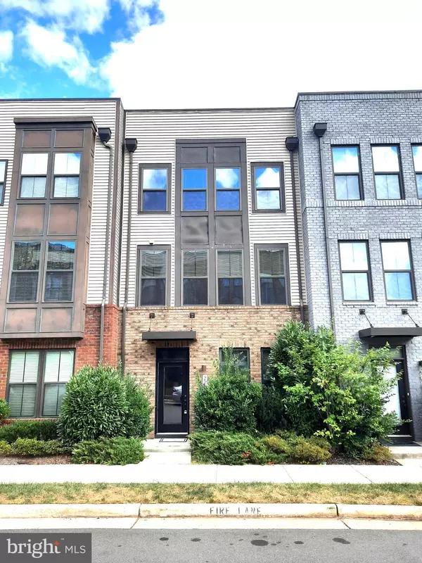 22326 TEES TER, Ashburn, VA 20148