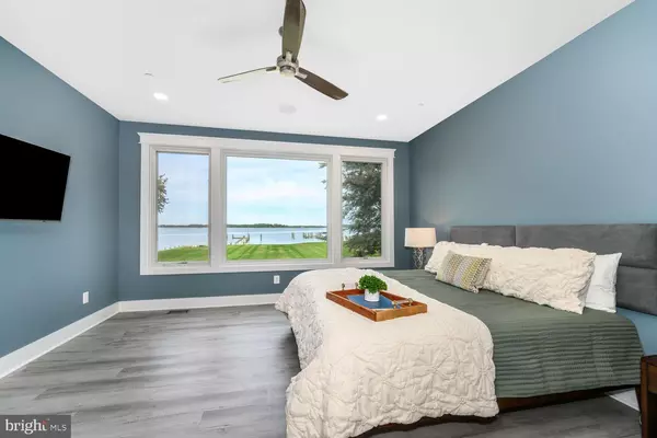 Chester, MD 21619,318 OLD POINT RD