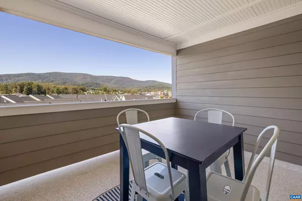 Crozet, VA 22932,5459 GOLF DR