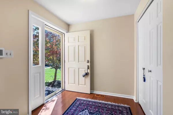 Lutherville Timonium, MD 21093,10 MERRION COURT