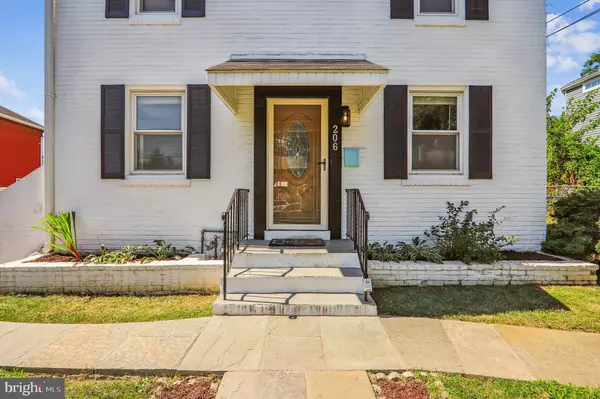 Silver Spring, MD 20901,206 TIMBERWOOD AVE