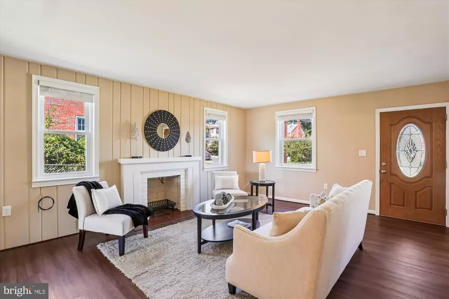 206 TIMBERWOOD AVE, Silver Spring, MD 20901