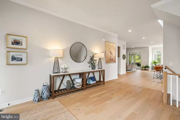 Aldie, VA 20105,24878 LENAH CROSSING DR