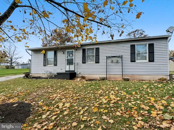 Dover, PA 17315,1595 OAK LN