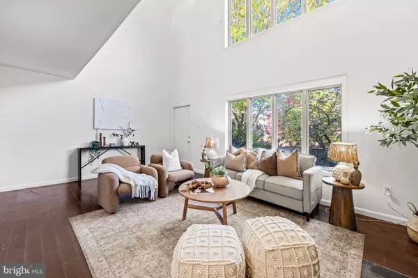 Baltimore, MD 21217,254 WAXTER WAY