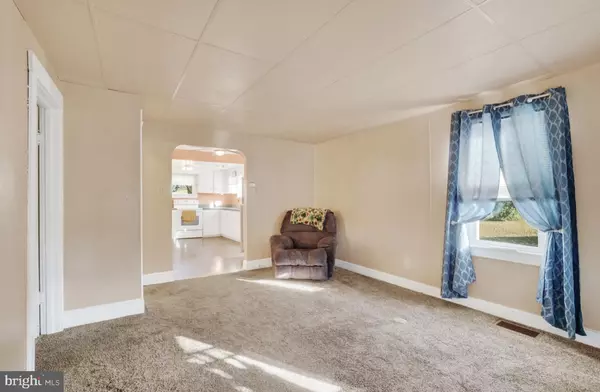 York, PA 17407,121 VALLEY RD