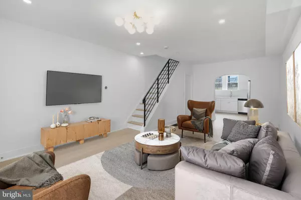 Philadelphia, PA 19148,2033 S MILDRED ST