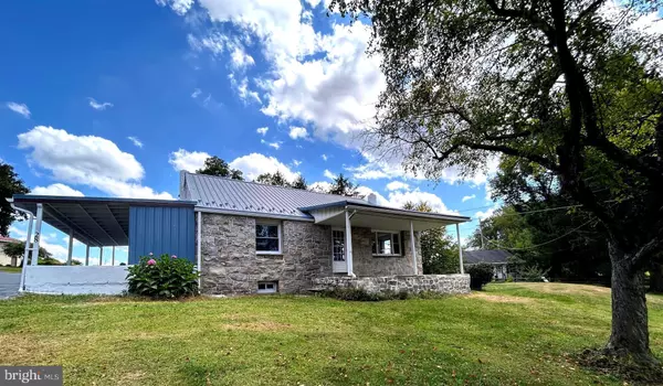28 SEIDEL RD, Reading, PA 19606