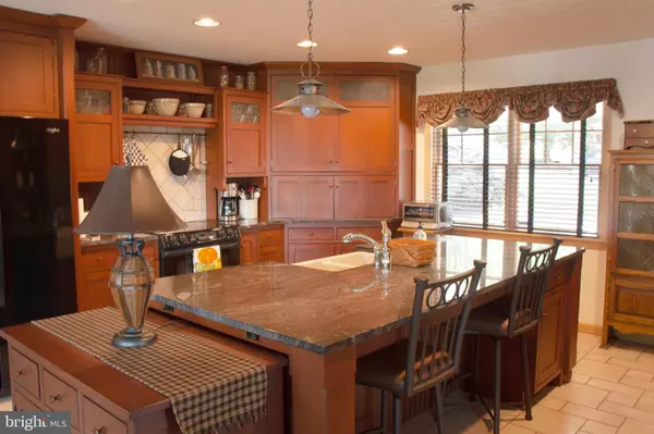 New Holland, PA 17557,1145 BROWNSTONE RDG