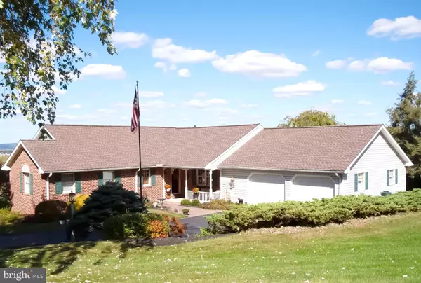 New Holland, PA 17557,1145 BROWNSTONE RDG