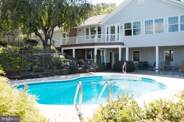 1145 BROWNSTONE RDG,  New Holland,  PA 17557