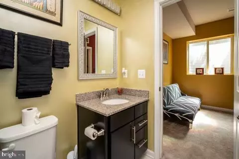 Washington, DC 20032,3421 11TH PL SE