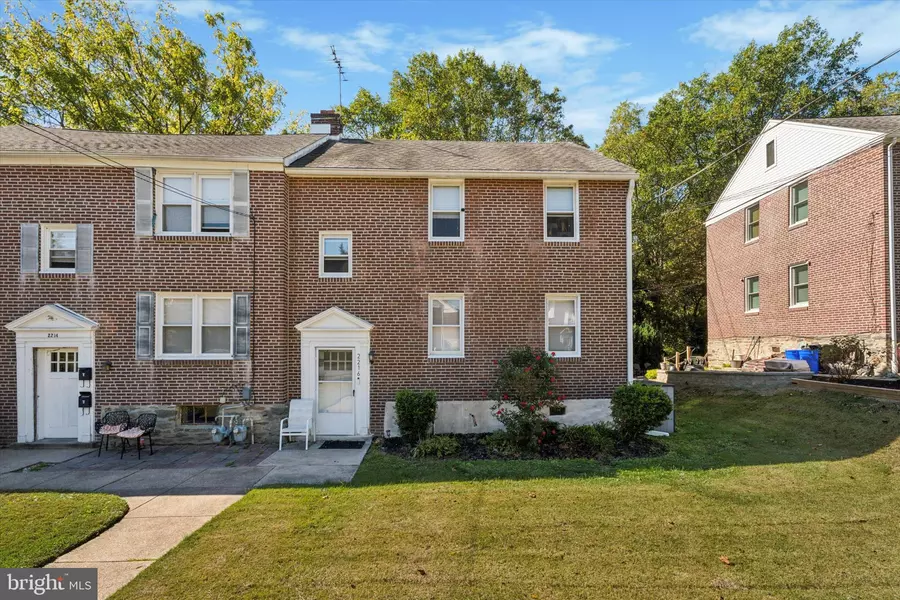 2216 STEELE RD, Drexel Hill, PA 19026