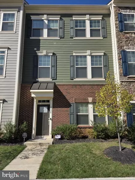 9524 BARNES LOOP, Manassas, VA 20110