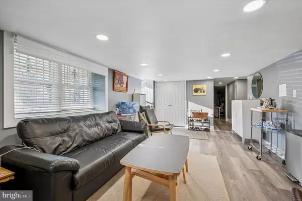 Philadelphia, PA 19149,3152 DISSTON ST