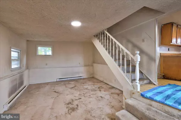 Manchester, MD 21102,3021 WALNUT ST