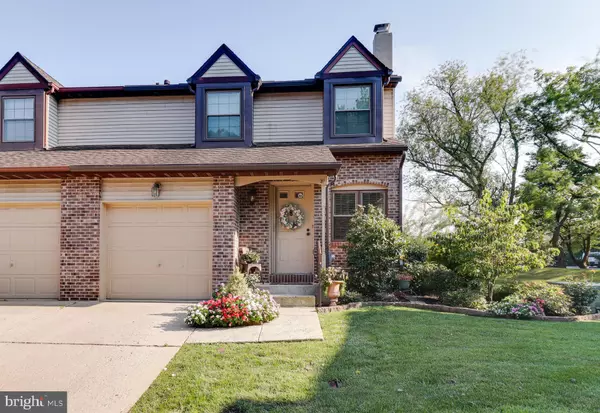 Cherry Hill, NJ 08002,31 GREENSWARD LN